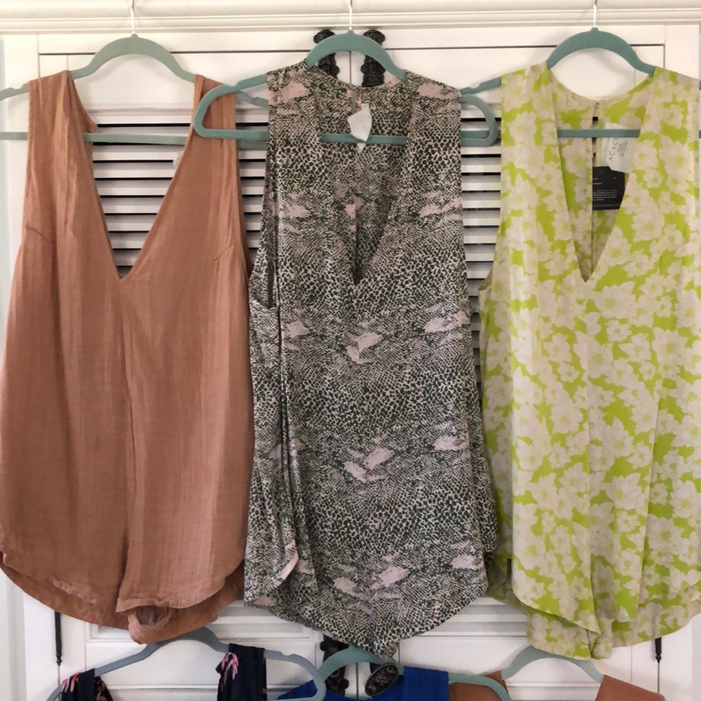 ISO Acacia rompers - Picture 2 of 3